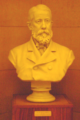 bust of Folwell at the Minnesota State Capitol